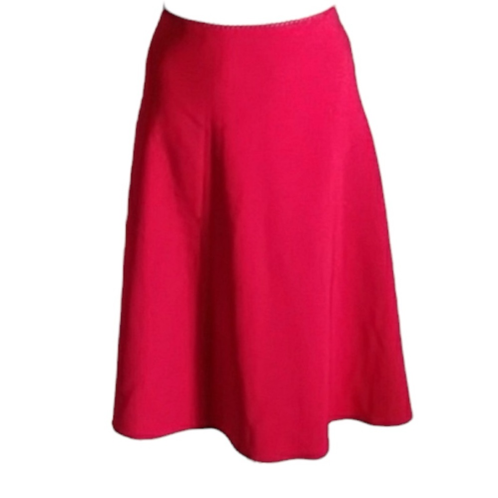 🛑LAST CHANCE🛑Fun Red Swing Skirt